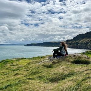 Meet your Posh Seller!